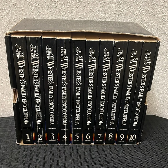 The 21st Century Webster’s Family Encyclopedia Revised Edition 10 Volume set EUC - Picture 6 of 6